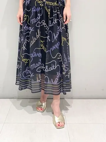 ORIGINATED IN GRACE CONTINENTAL yukimi yonee コーディネート画像