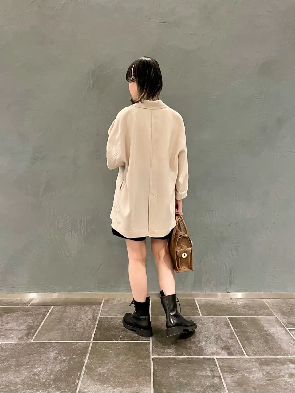 ORIGINATED IN GRACE CONTINENTAL 三浦　芙優 コーディネート画像