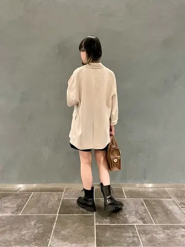 ORIGINATED IN GRACE CONTINENTAL 三浦　芙優 コーディネート画像