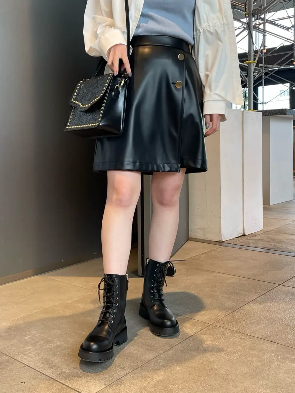 ORIGINATED IN GRACE CONTINENTAL 三浦　芙優 コーディネート画像