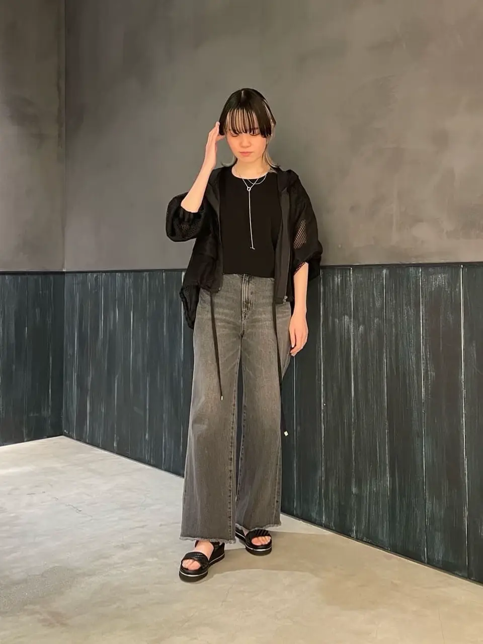 ORIGINATED IN GRACE CONTINENTAL 三浦　芙優 コーディネート画像