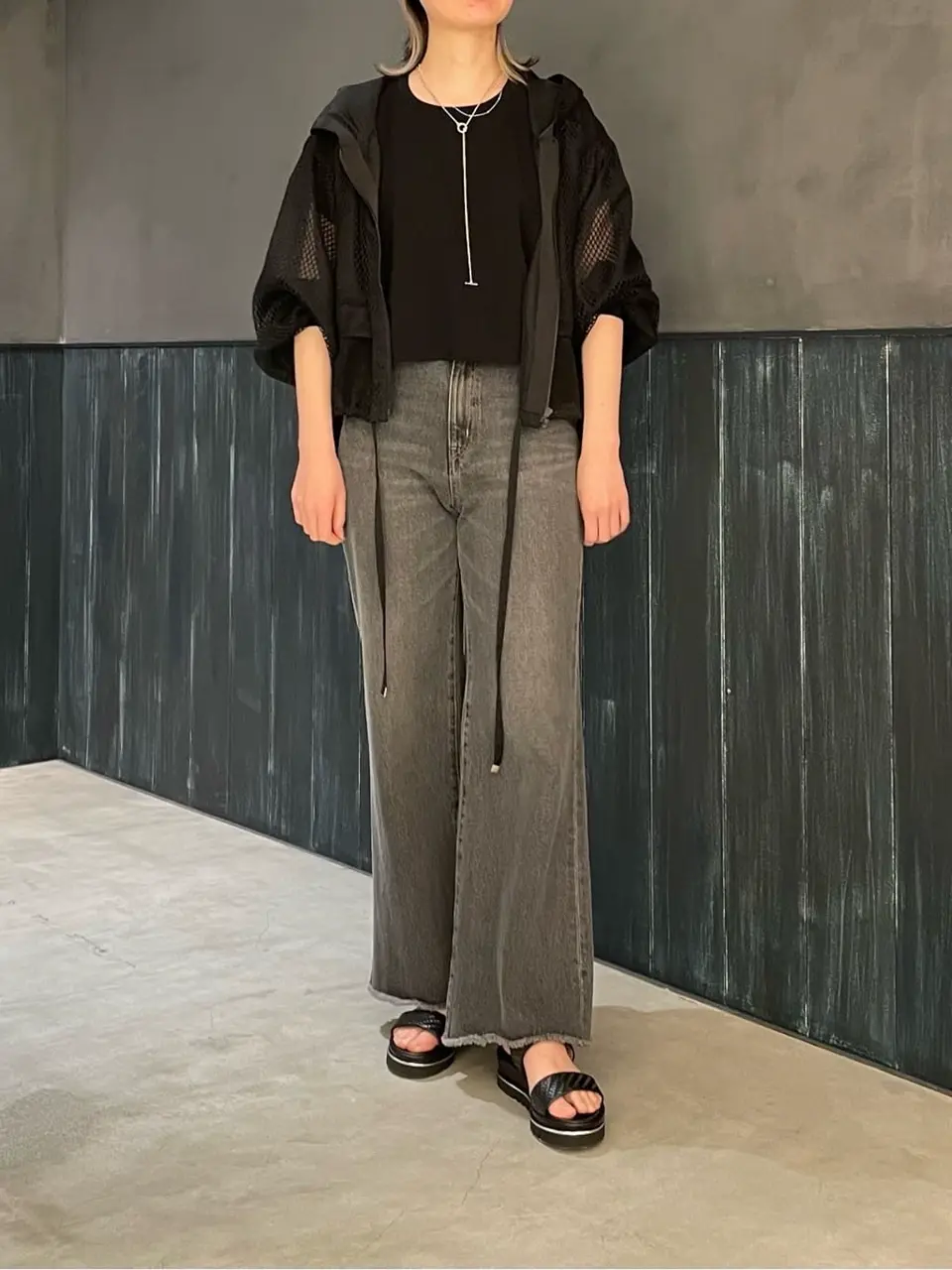 ORIGINATED IN GRACE CONTINENTAL 三浦　芙優 コーディネート画像