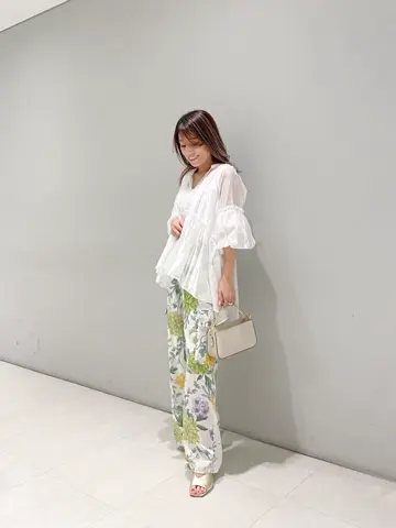 ORIGINATED IN GRACE CONTINENTAL yukimi yonee コーディネート画像