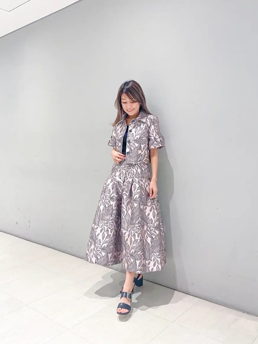 ORIGINATED IN GRACE CONTINENTAL yukimi yonee コーディネート画像