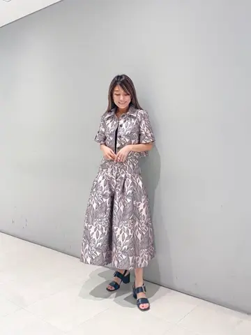 ORIGINATED IN GRACE CONTINENTAL yukimi yonee コーディネート画像