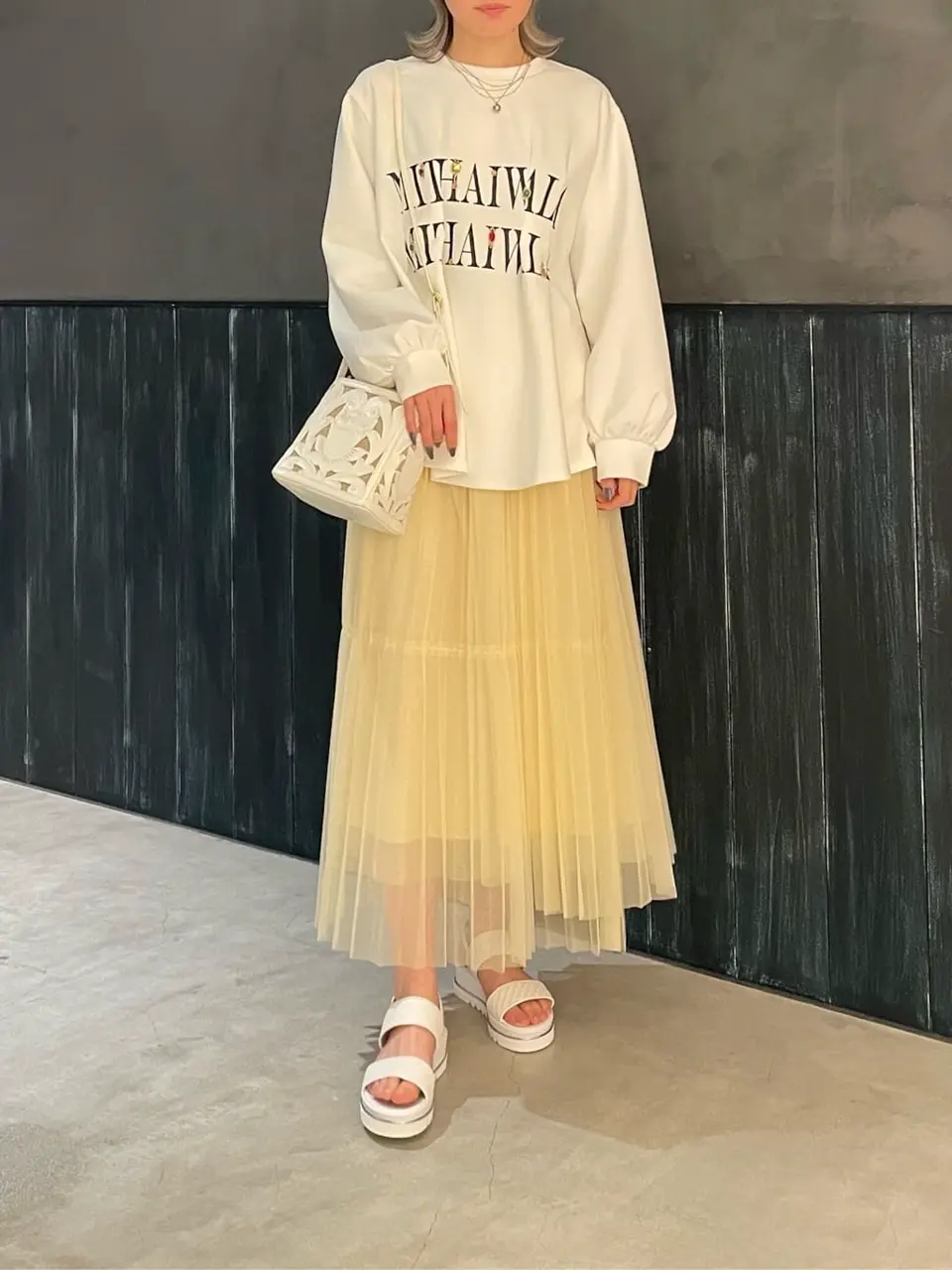 ORIGINATED IN GRACE CONTINENTAL 三浦　芙優 コーディネート画像