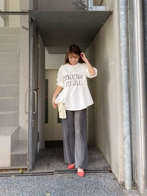 ORIGINATED IN GRACE CONTINENTAL yukimi yonee コーディネート画像