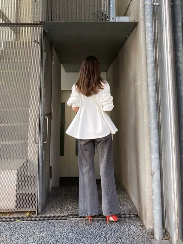 ORIGINATED IN GRACE CONTINENTAL yukimi yonee コーディネート画像