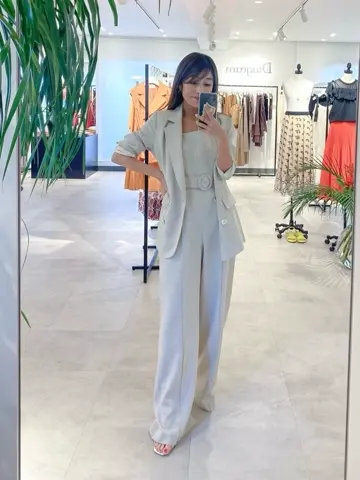 ORIGINATED IN GRACE CONTINENTAL yukimi yonee コーディネート画像