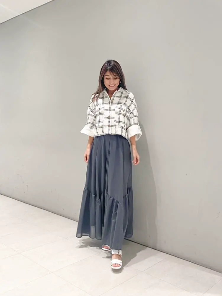 ORIGINATED IN GRACE CONTINENTAL yukimi yonee コーディネート画像