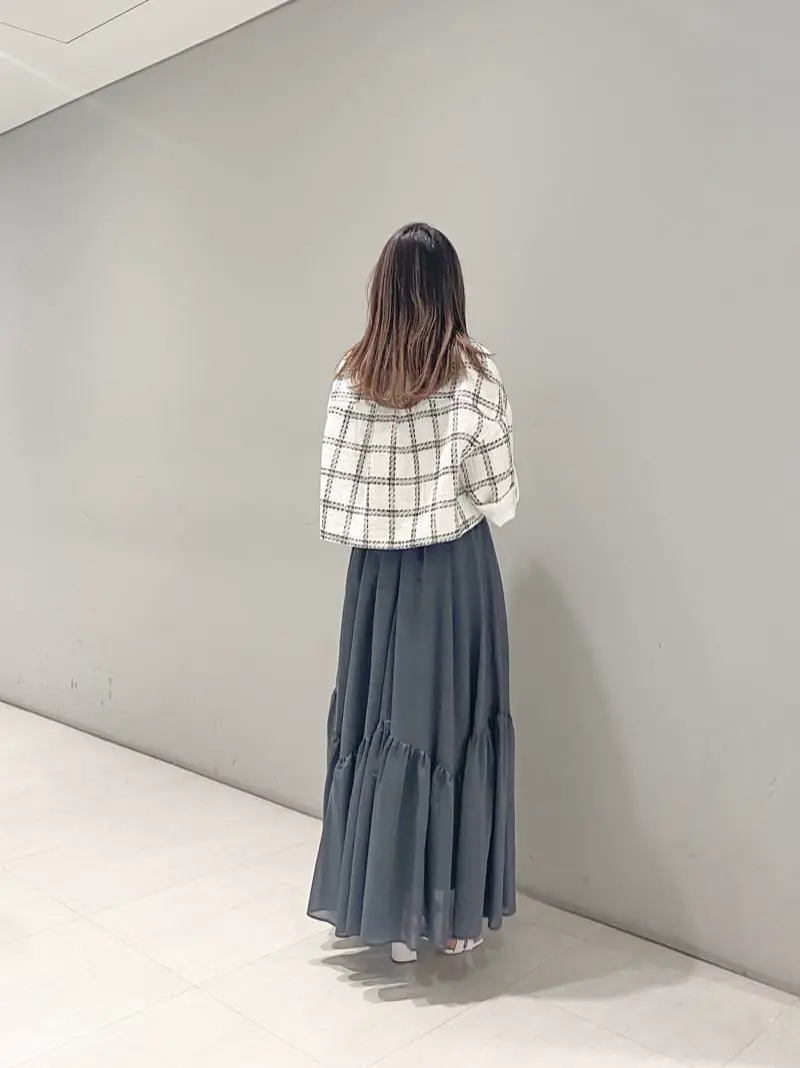 ORIGINATED IN GRACE CONTINENTAL yukimi yonee コーディネート画像