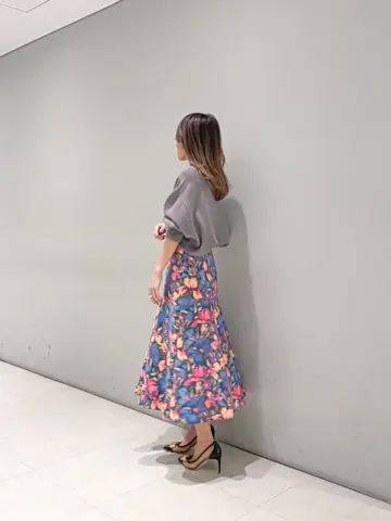 ORIGINATED IN GRACE CONTINENTAL yukimi yonee コーディネート画像