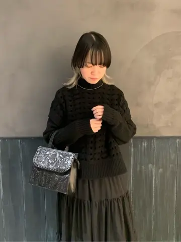 ORIGINATED IN GRACE CONTINENTAL 三浦　芙優 コーディネート画像