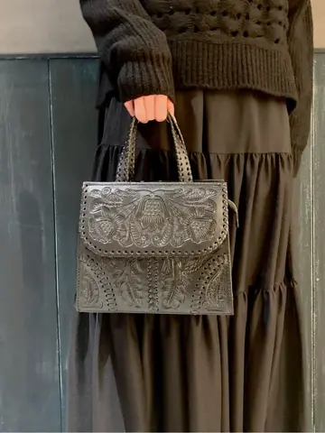 ORIGINATED IN GRACE CONTINENTAL 三浦　芙優 コーディネート画像