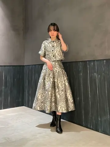 ORIGINATED IN GRACE CONTINENTAL 三浦　芙優 コーディネート画像