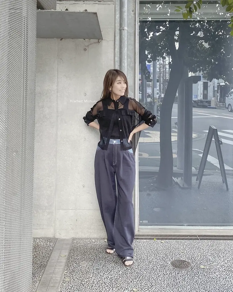 ORIGINATED IN GRACE CONTINENTAL yukimi yonee コーディネート画像