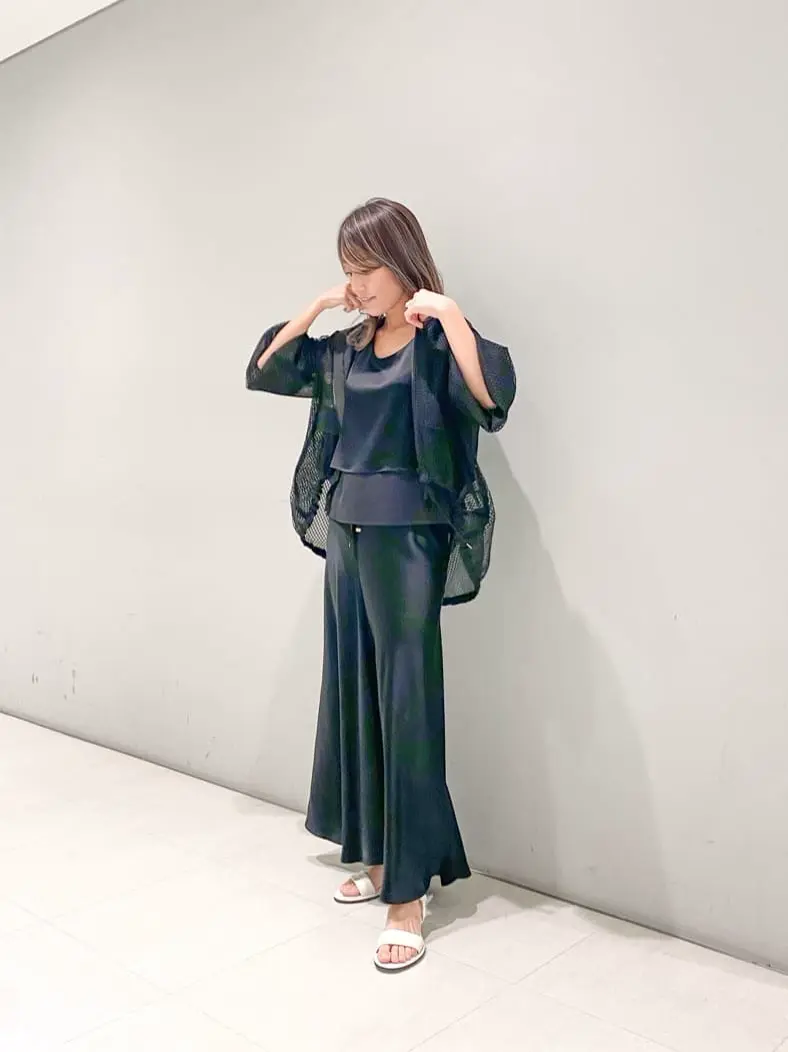 ORIGINATED IN GRACE CONTINENTAL yukimi yonee コーディネート画像