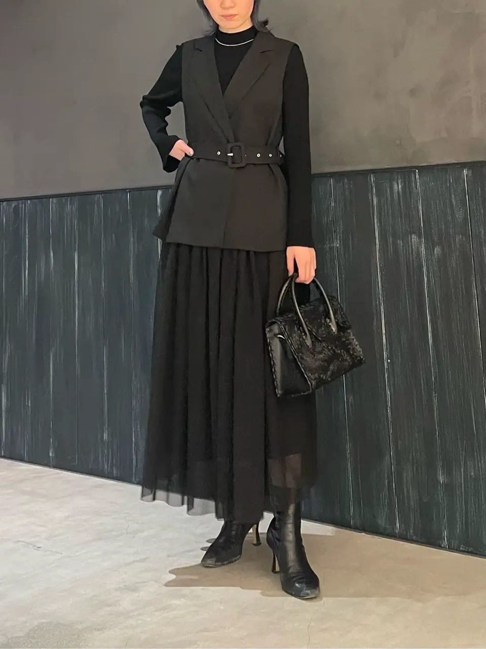 ORIGINATED IN GRACE CONTINENTAL 三浦　芙優 コーディネート画像