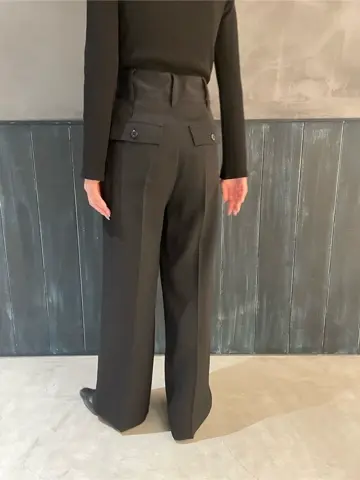 ORIGINATED IN GRACE CONTINENTAL 三浦　芙優 コーディネート画像