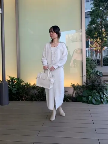 ORIGINATED IN GRACE CONTINENTAL 三浦　芙優 コーディネート画像