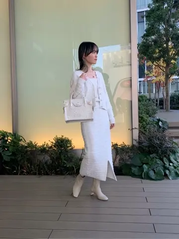 ORIGINATED IN GRACE CONTINENTAL 三浦　芙優 コーディネート画像