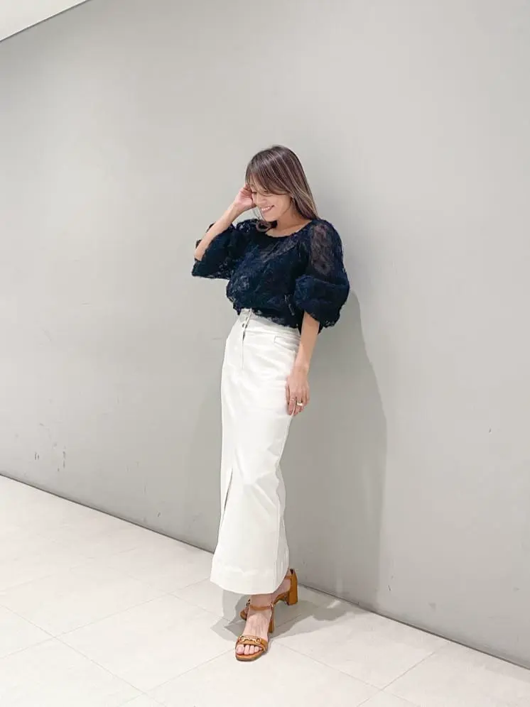 ORIGINATED IN GRACE CONTINENTAL yukimi yonee コーディネート画像