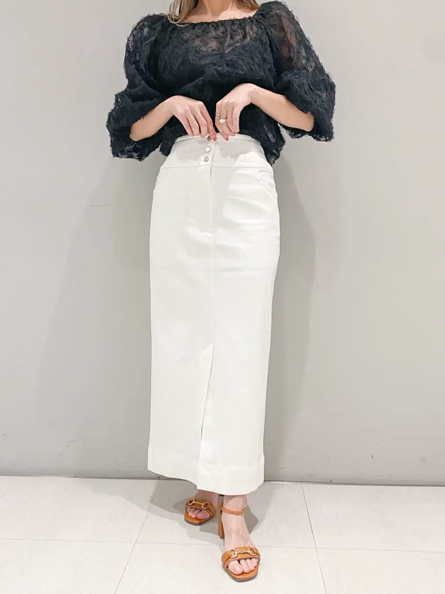 ORIGINATED IN GRACE CONTINENTAL yukimi yonee コーディネート画像