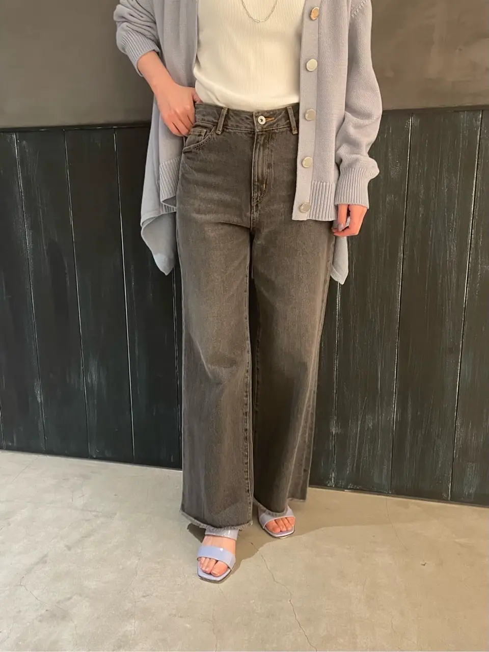 ORIGINATED IN GRACE CONTINENTAL 三浦　芙優 コーディネート画像