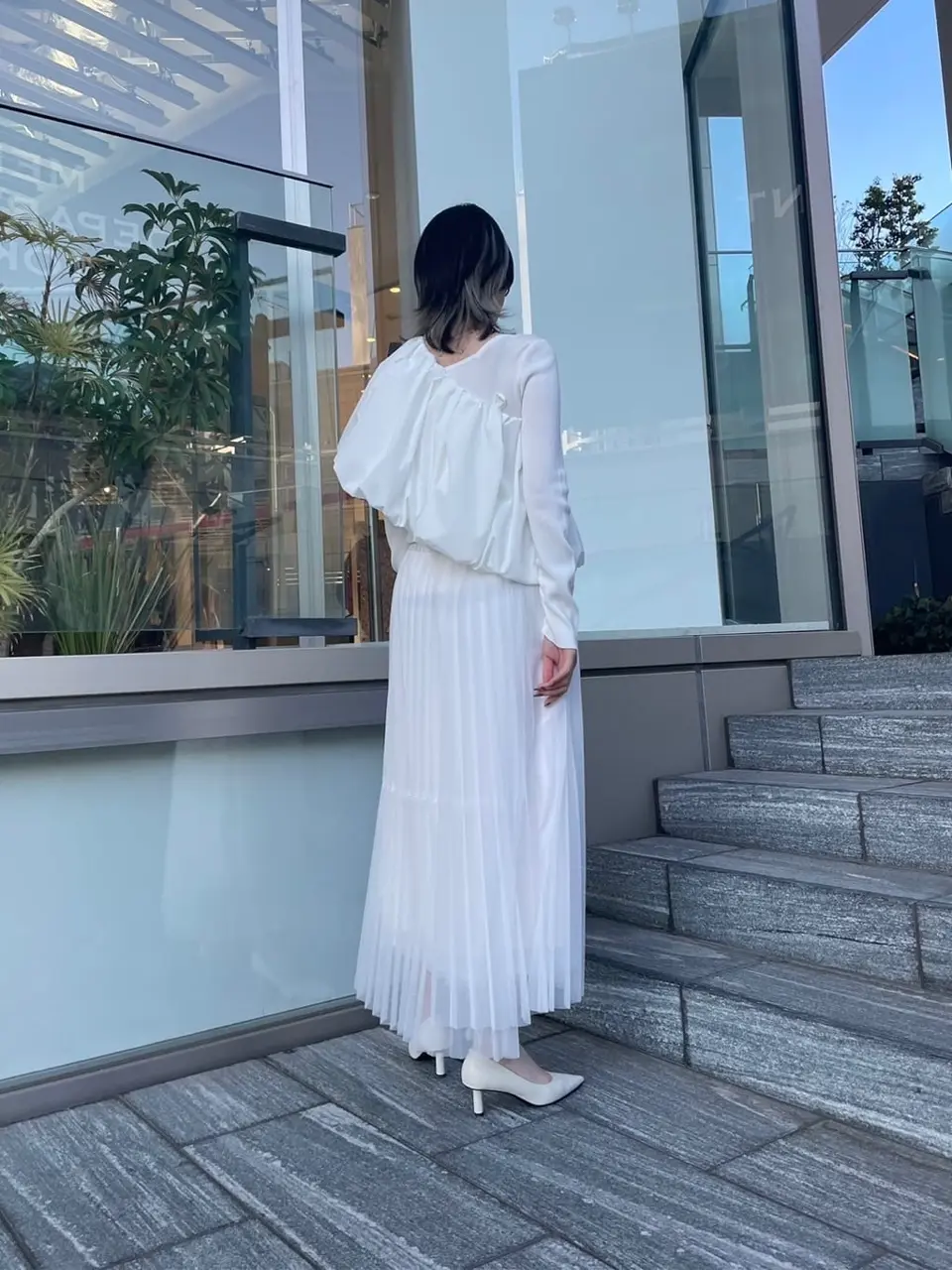 ORIGINATED IN GRACE CONTINENTAL 三浦　芙優 コーディネート画像