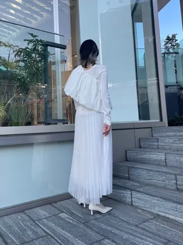 ORIGINATED IN GRACE CONTINENTAL 三浦　芙優 コーディネート画像