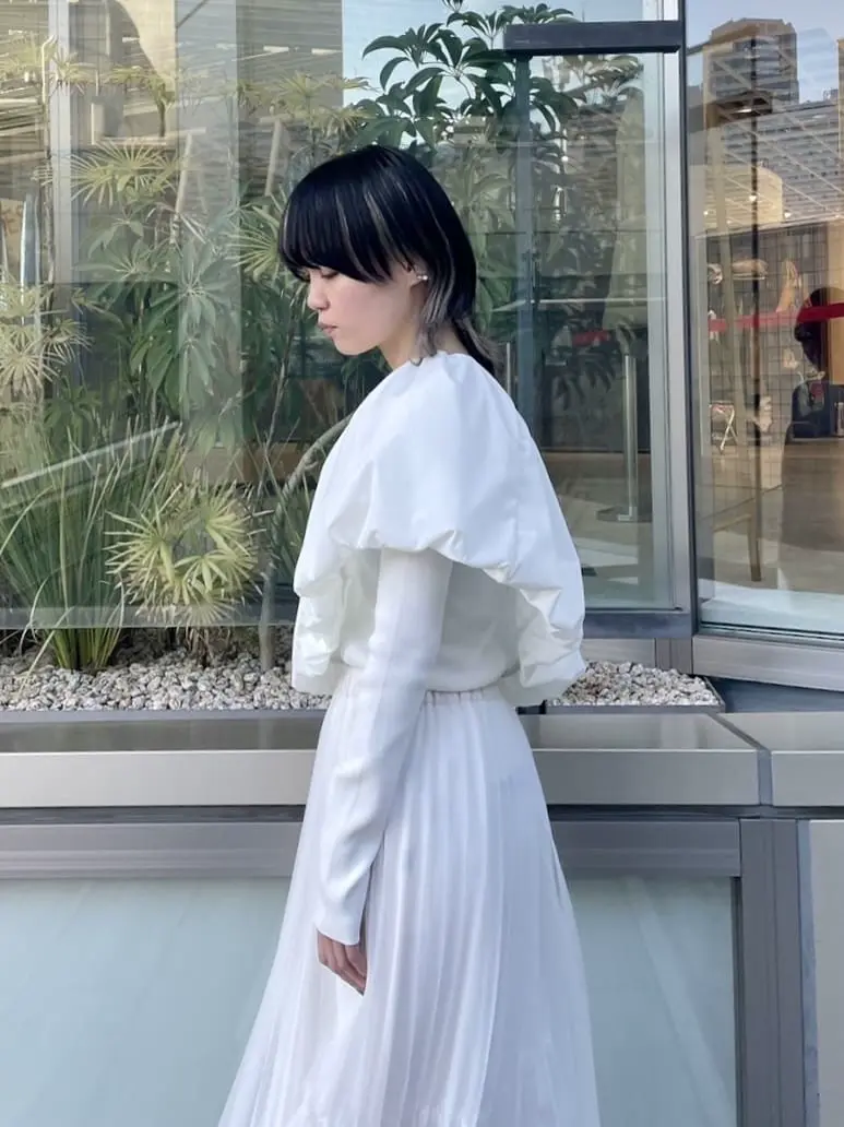 ORIGINATED IN GRACE CONTINENTAL 三浦　芙優 コーディネート画像