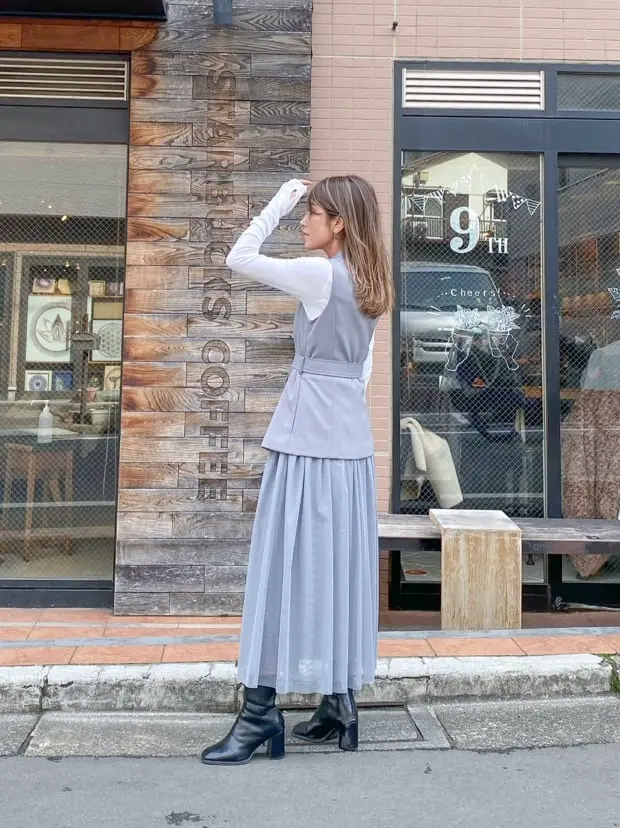 ORIGINATED IN GRACE CONTINENTAL yukimi yonee コーディネート画像