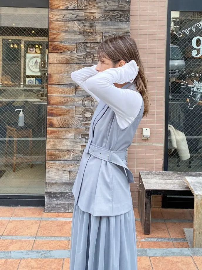 ORIGINATED IN GRACE CONTINENTAL yukimi yonee コーディネート画像