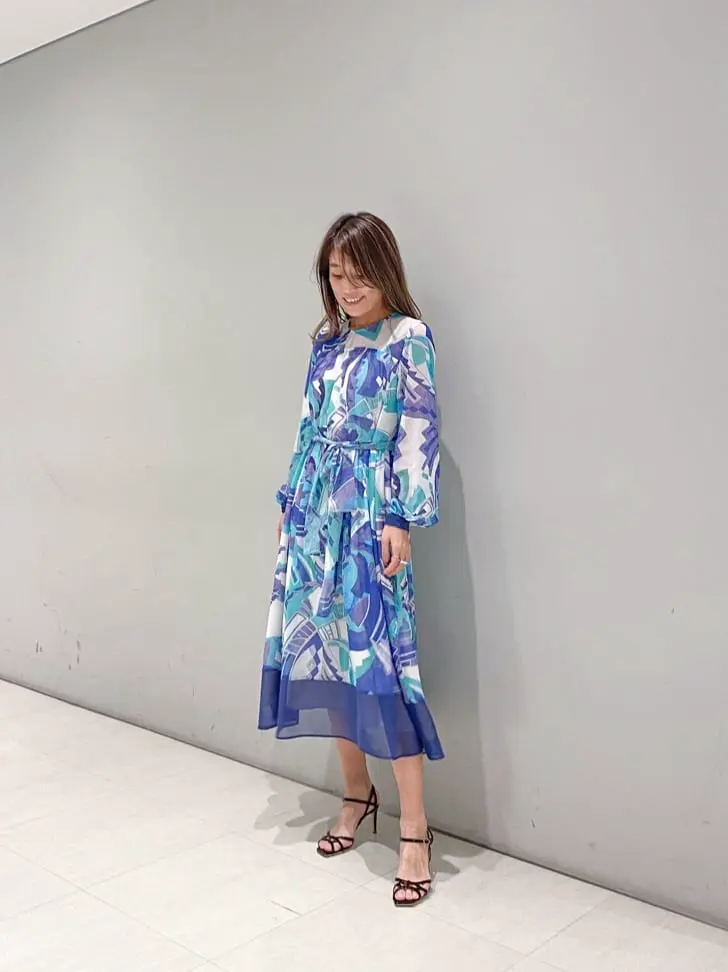 ORIGINATED IN GRACE CONTINENTAL yukimi yonee コーディネート画像