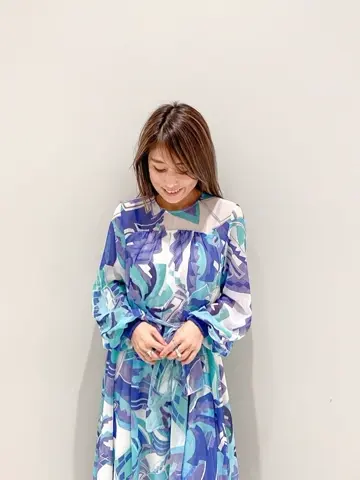 ORIGINATED IN GRACE CONTINENTAL yukimi yonee コーディネート画像