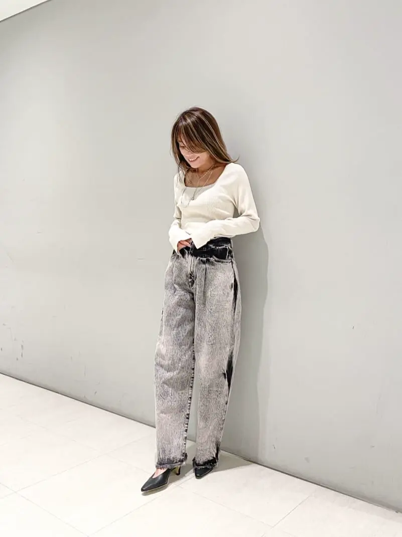 ORIGINATED IN GRACE CONTINENTAL yukimi yonee コーディネート画像