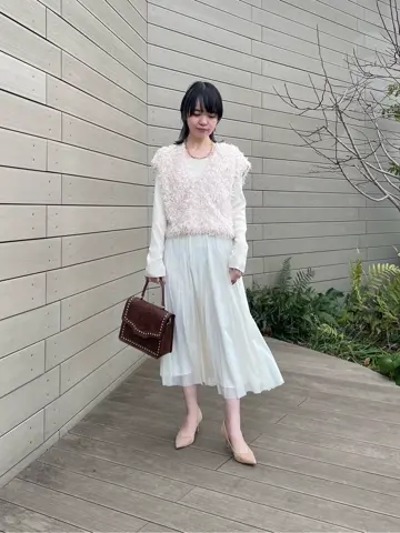 ORIGINATED IN GRACE CONTINENTAL 三浦　芙優 コーディネート画像