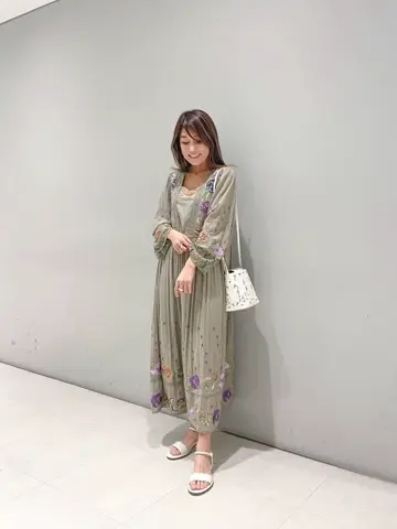 ORIGINATED IN GRACE CONTINENTAL yukimi yonee コーディネート画像