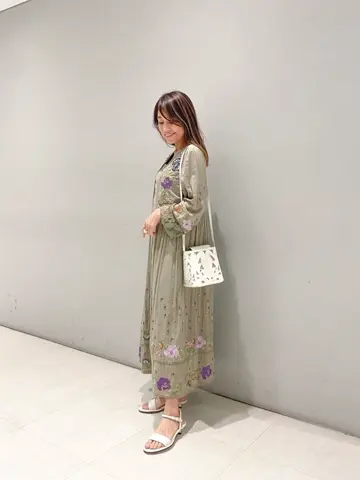 ORIGINATED IN GRACE CONTINENTAL yukimi yonee コーディネート画像