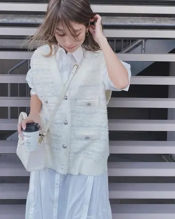 ORIGINATED IN GRACE CONTINENTAL yukimi yonee コーディネート画像