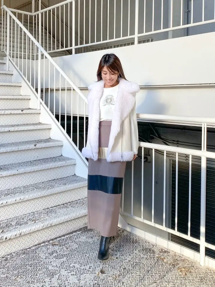 ORIGINATED IN GRACE CONTINENTAL yukimi yonee コーディネート画像