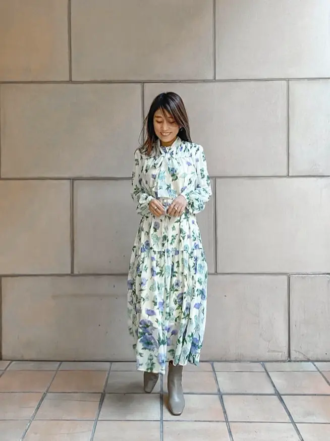 ORIGINATED IN GRACE CONTINENTAL yukimi yonee コーディネート画像