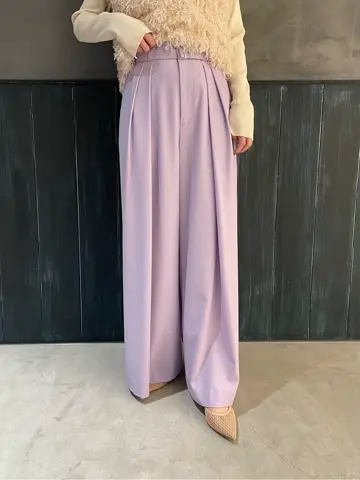 ORIGINATED IN GRACE CONTINENTAL 三浦　芙優 コーディネート画像