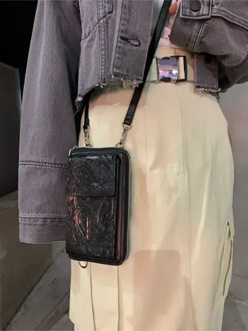 ORIGINATED IN GRACE CONTINENTAL 三浦　芙優 コーディネート画像