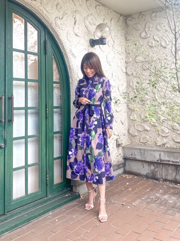 ORIGINATED IN GRACE CONTINENTAL yukimi yonee コーディネート画像