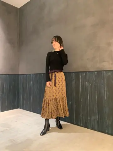 ORIGINATED IN GRACE CONTINENTAL 三浦　芙優 コーディネート画像