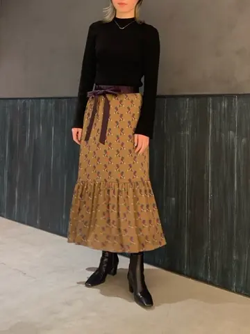 ORIGINATED IN GRACE CONTINENTAL 三浦　芙優 コーディネート画像