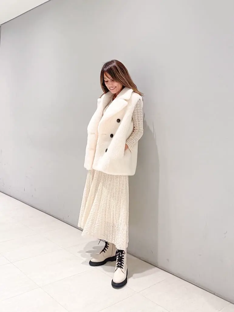 ORIGINATED IN GRACE CONTINENTAL yukimi yonee コーディネート画像