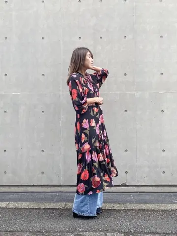 ORIGINATED IN GRACE CONTINENTAL yukimi yonee コーディネート画像