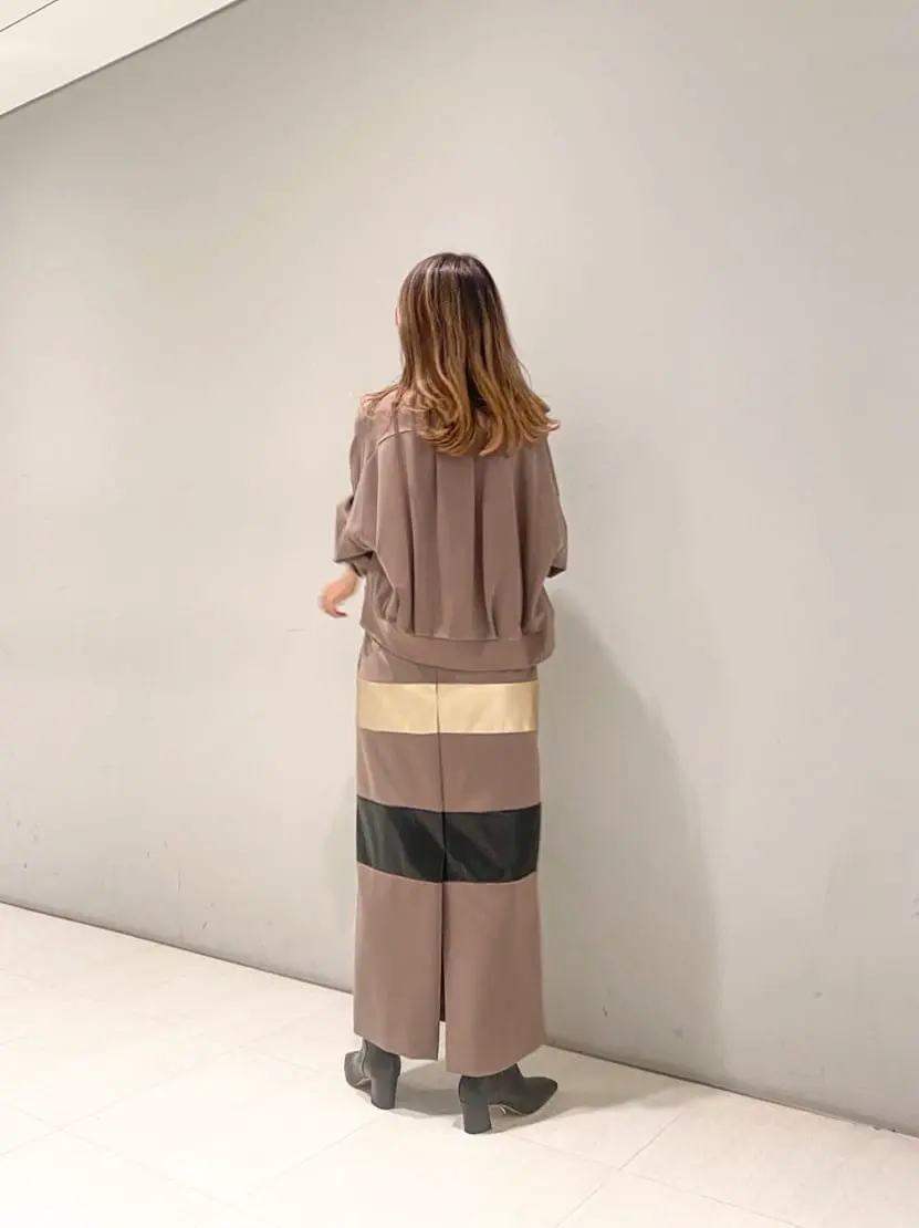 ORIGINATED IN GRACE CONTINENTAL yukimi yonee コーディネート画像